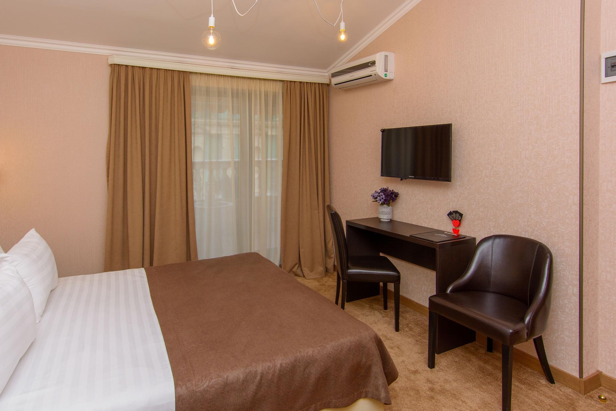 King David Hotel Tbilisi Buitenkant foto