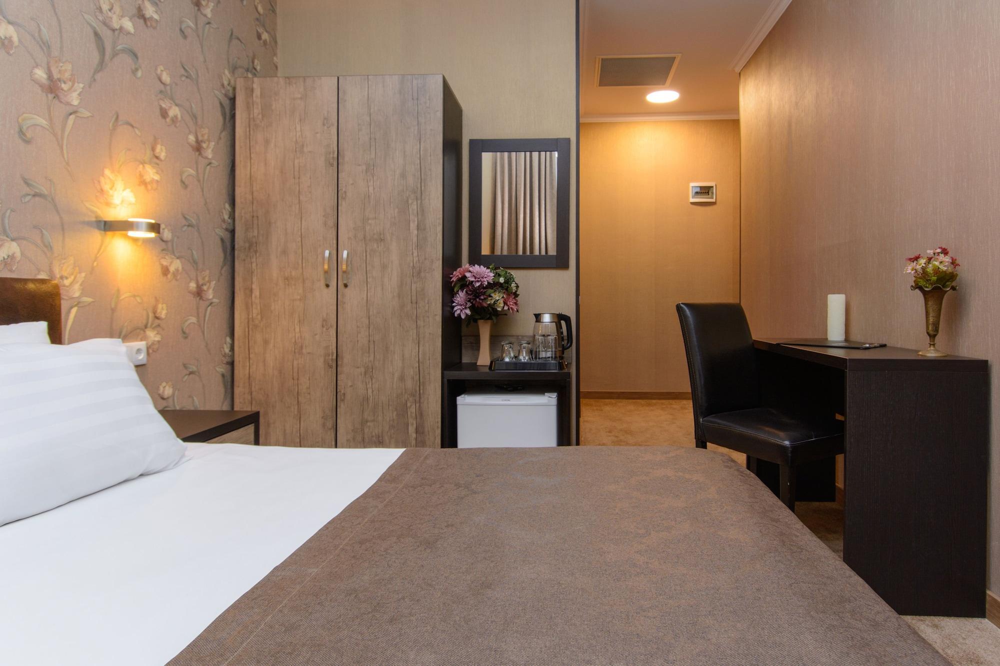 King David Hotel Tbilisi Buitenkant foto