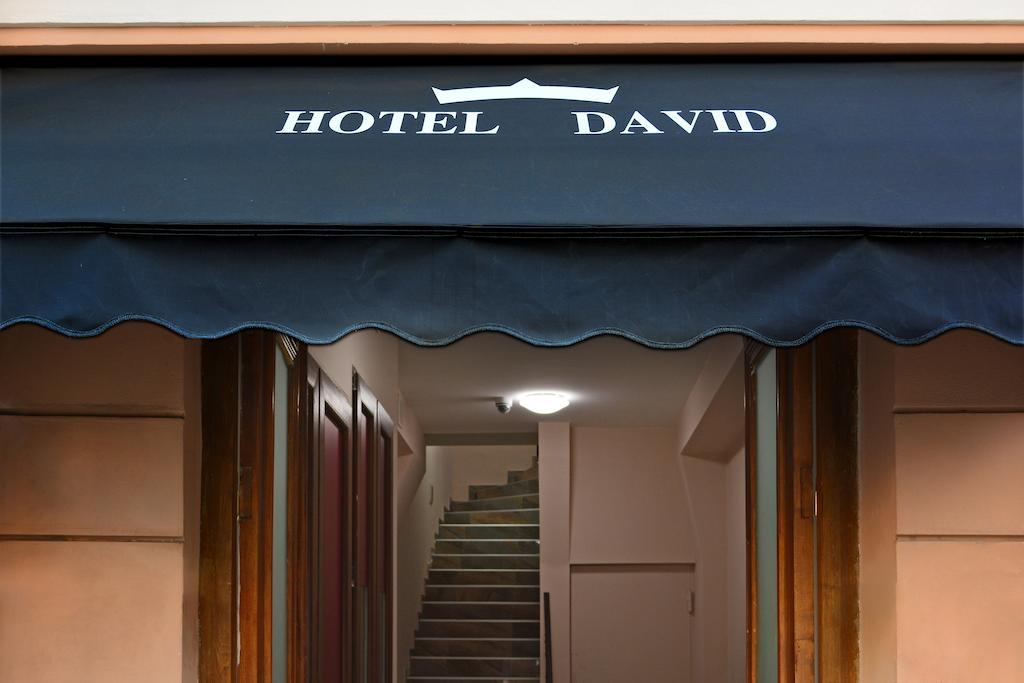 King David Hotel Tbilisi Buitenkant foto